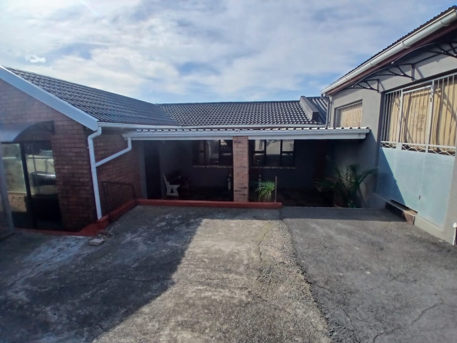 3 Bedroom Property for Sale in Gompo Town Eastern Cape
